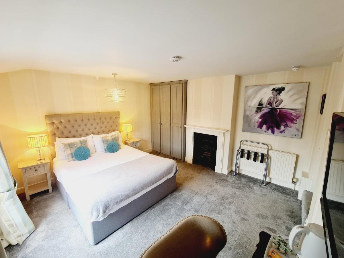 Beaufort Lodge - Central Location & Free Parking Тонтон Екстер'єр фото