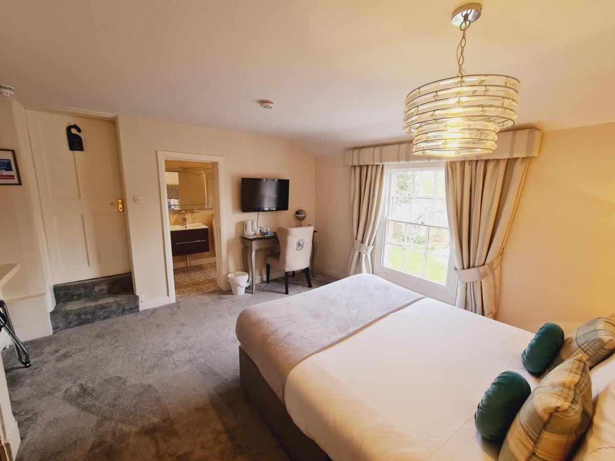 Beaufort Lodge - Central Location & Free Parking Тонтон Екстер'єр фото