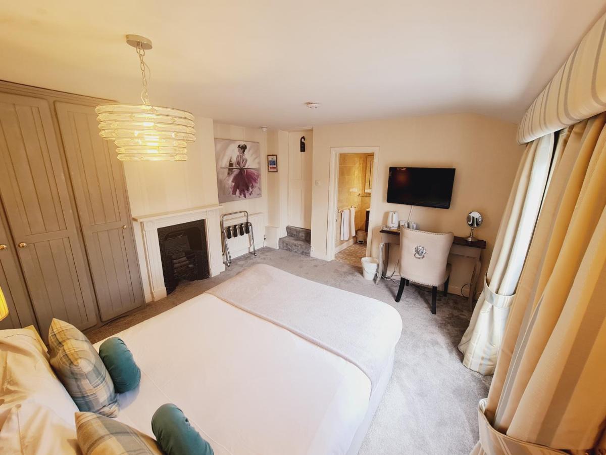 Beaufort Lodge - Central Location & Free Parking Тонтон Екстер'єр фото
