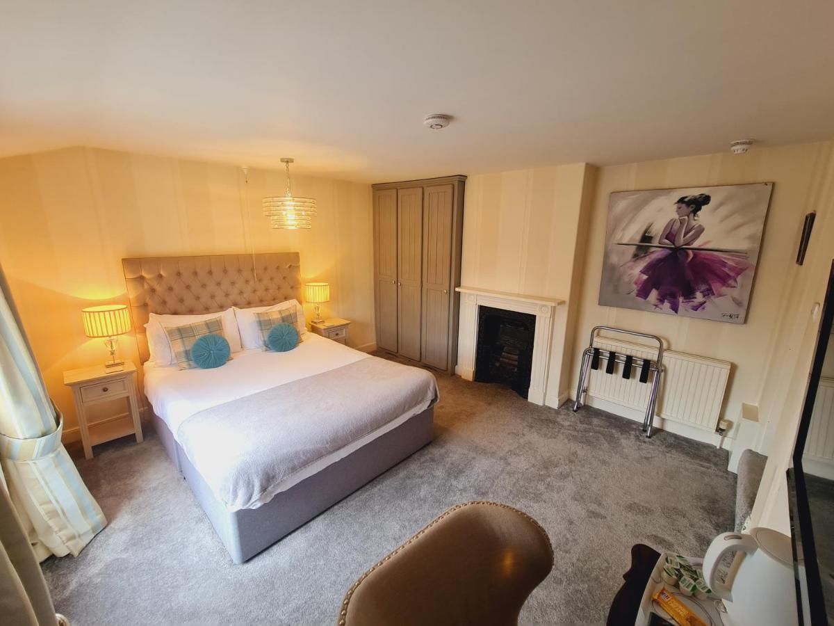 Beaufort Lodge - Central Location & Free Parking Тонтон Екстер'єр фото