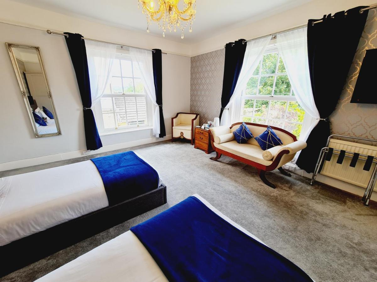 Beaufort Lodge - Central Location & Free Parking Тонтон Екстер'єр фото