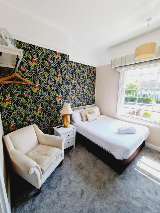 Beaufort Lodge - Central Location & Free Parking Тонтон Екстер'єр фото